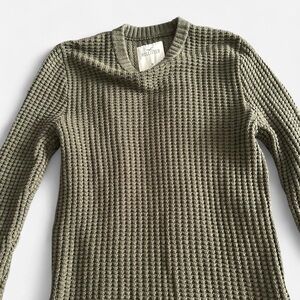 🚨$5 CLEAROUT 🚨 Men’s Hollister Waffle Green Sweater